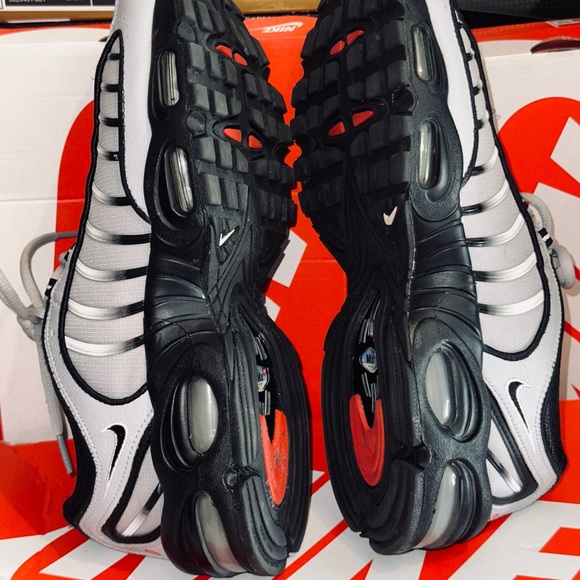 Nike Air Max Tailwind 4 Wolf Grey Black, Men’s Size 11.5 US - Picture 4 of 9